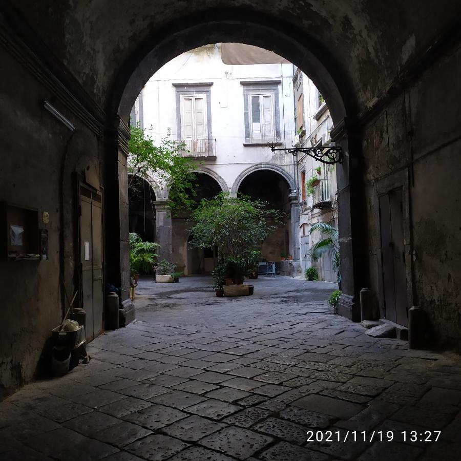 Il Castello Apartment Neapel Exteriör bild
